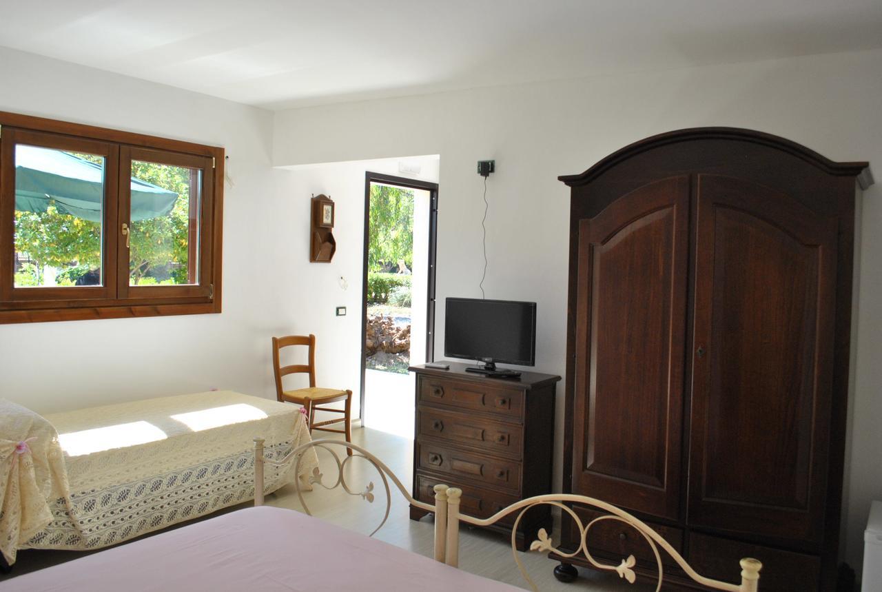 B&B Ginevra Pulsano Bagian luar foto