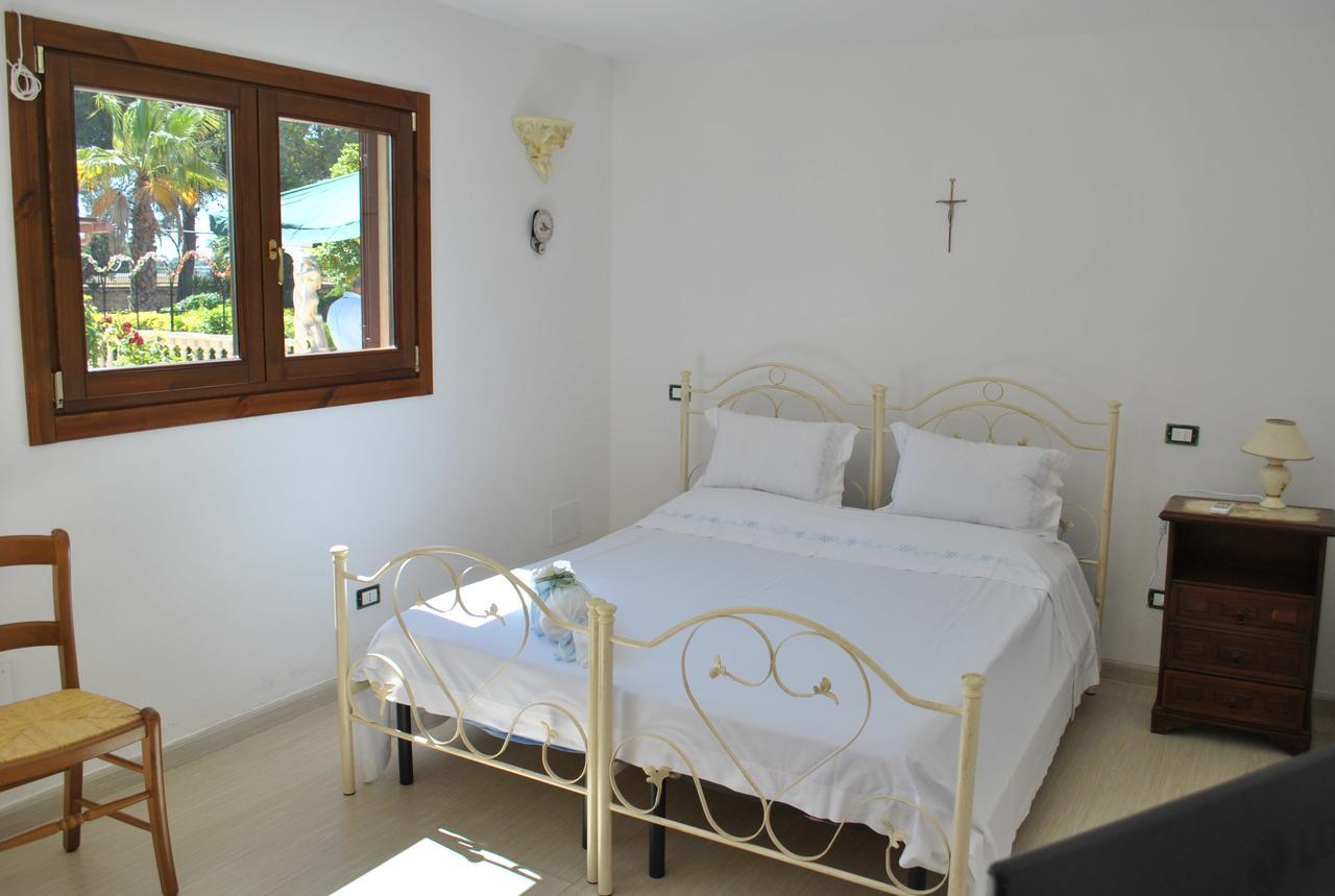 B&B Ginevra Pulsano Bagian luar foto
