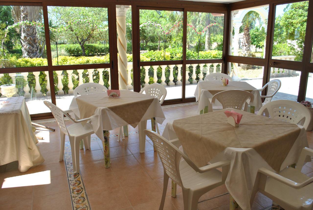 B&B Ginevra Pulsano Bagian luar foto