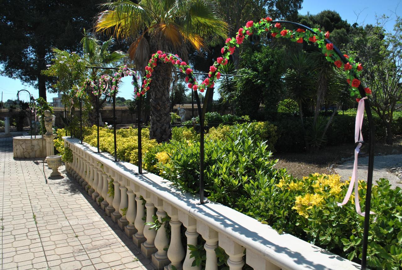 B&B Ginevra Pulsano Bagian luar foto