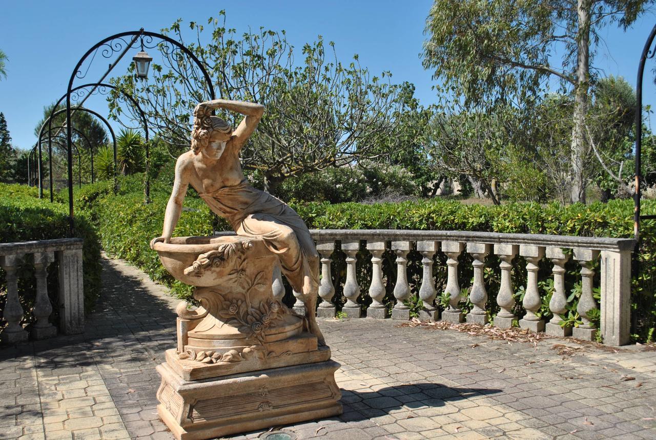 B&B Ginevra Pulsano Bagian luar foto